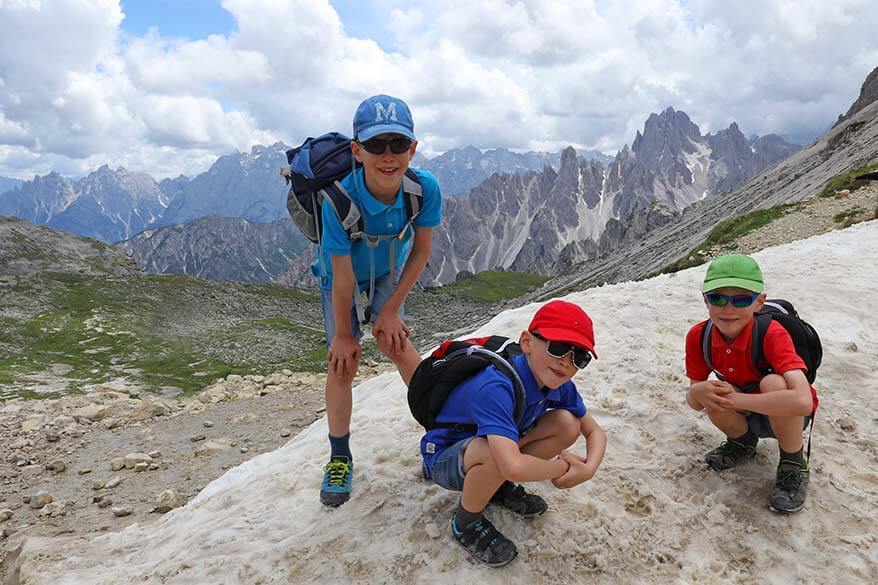 Best travel shoes for kids for any kind of family trip