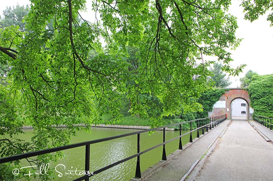 Bridge leading to the Fort of Liefkenshoek