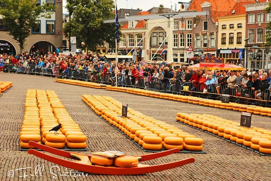 Waagplein Alkmaar Cheese Market is about to begin