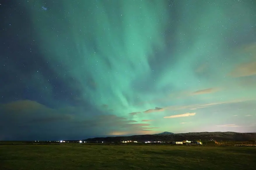 Level 2 northern lights display in Iceland