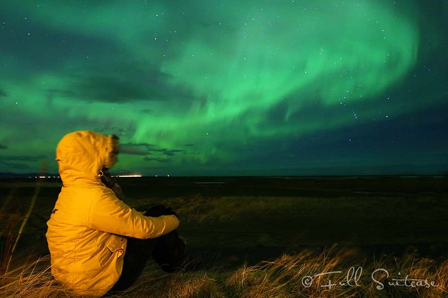How To Photograph Northern Lights Tips For Beginners How To Find And Photograph Northern Lights In Iceland Finland Alaska Or Canada