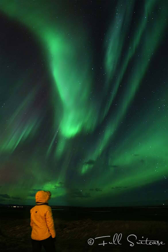 Watching and photographing Northern Lights in Iceland