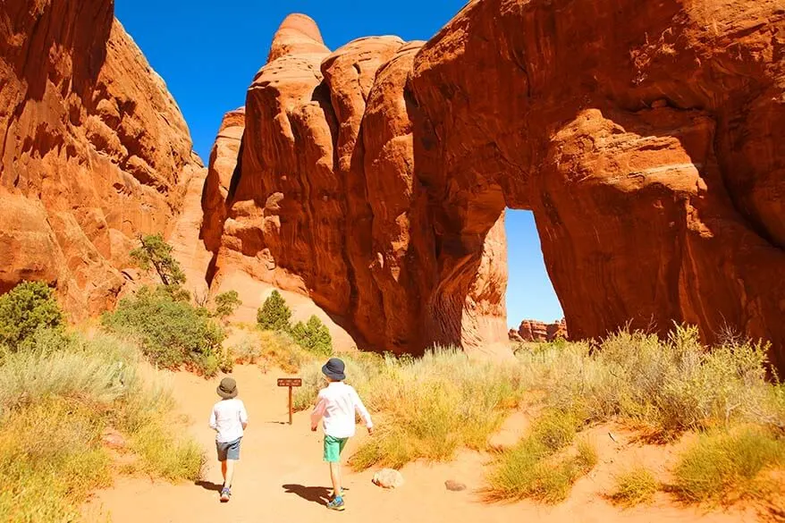 Hiking in Arches National Park with kids