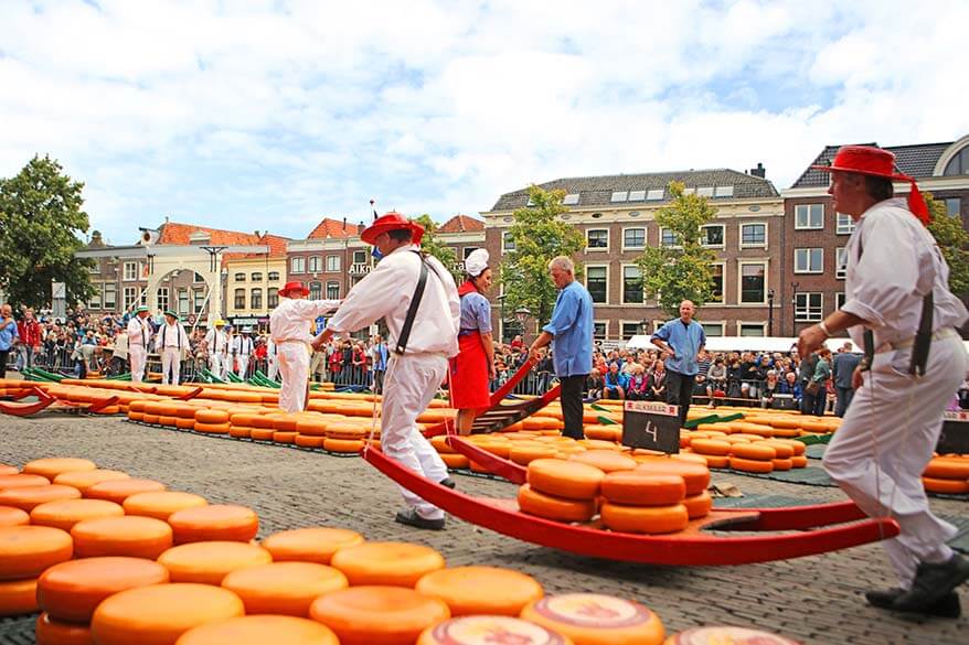 One of the best summertime day trips from Amsterdam is to visit Alkmaar cheese market