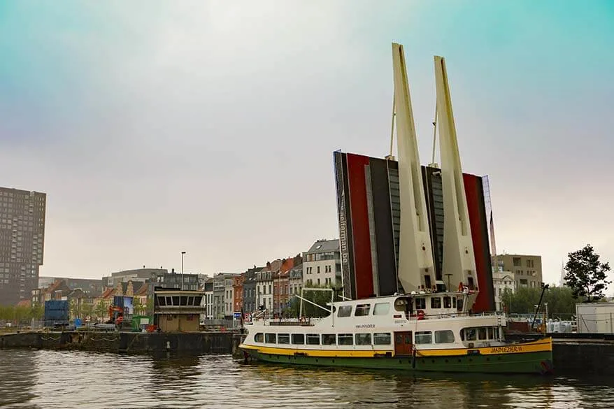 Jan Plezier boat tours of Antwerp harbour