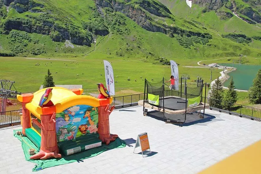 Trampolin and bouncy castle at Alpine Lodge Trubsee in Switzerland
