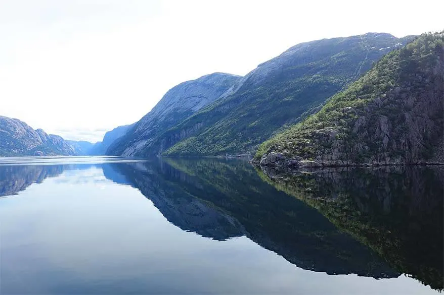 Lysefjord cruise - reflections