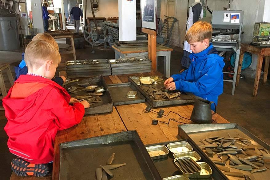 Canning sardines at Norsk Hermetikkmuseum