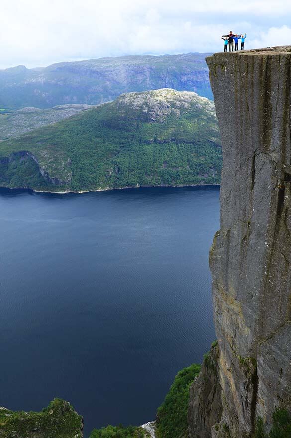 La randonnée Pulpit Rock en Norvège avec les enfants