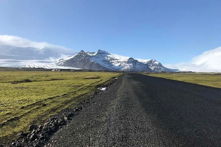 Driving in Iceland - the roads in March