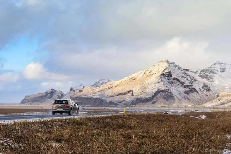Winter driving in Iceland - stories, reviews and tips based on experience