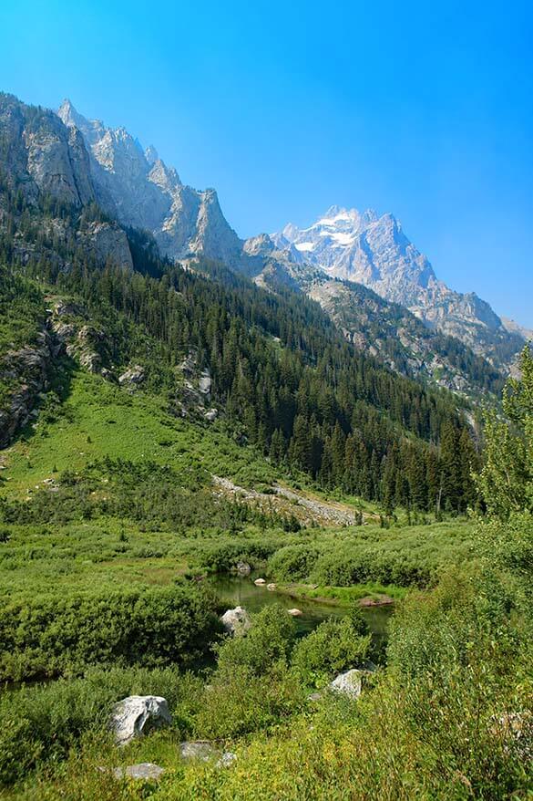 Hiking at Cascade Canyon in Grand Teton NP Wyoming