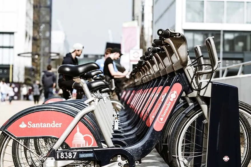 Santander public bike rental system - bicycles for hire in London