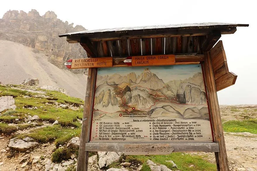 Tre Cime di Lavaredo hiking trail map at Rifugio Lavaredo