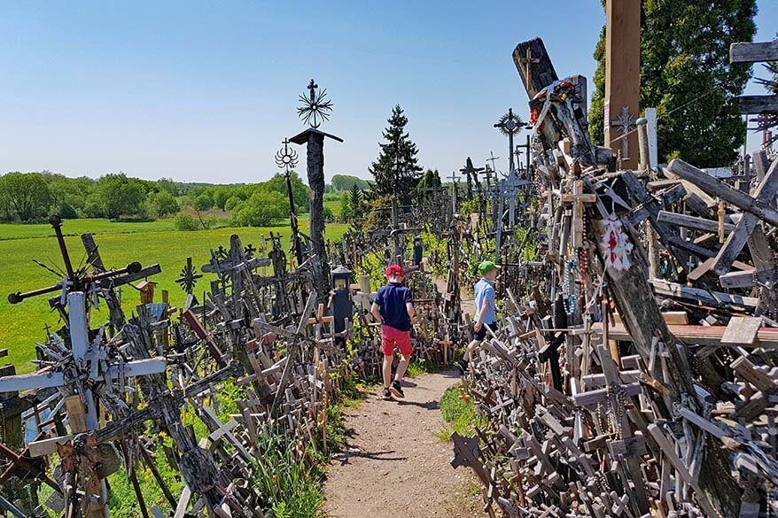 Křížový vrch v Litvě je jedním z nejunikátnějších míst na světě