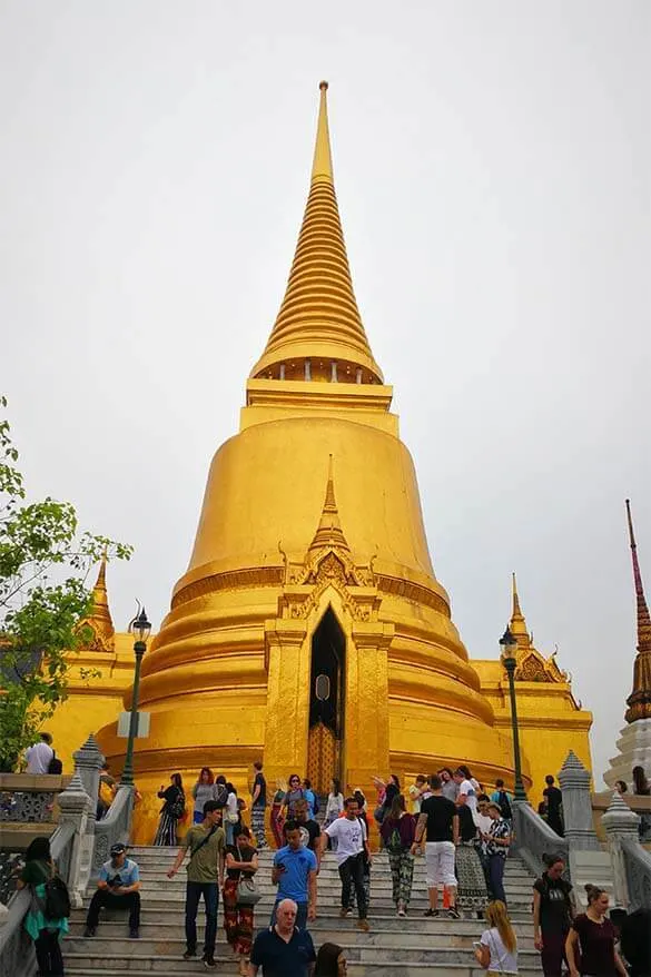 Phra Si Ratana Chedi, Golden Stupa at Bangkok Grand Palace