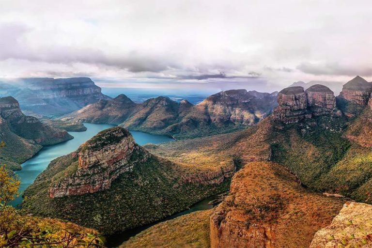 17 Absolute Best Places To Visit In South Africa (+Map & Tips)