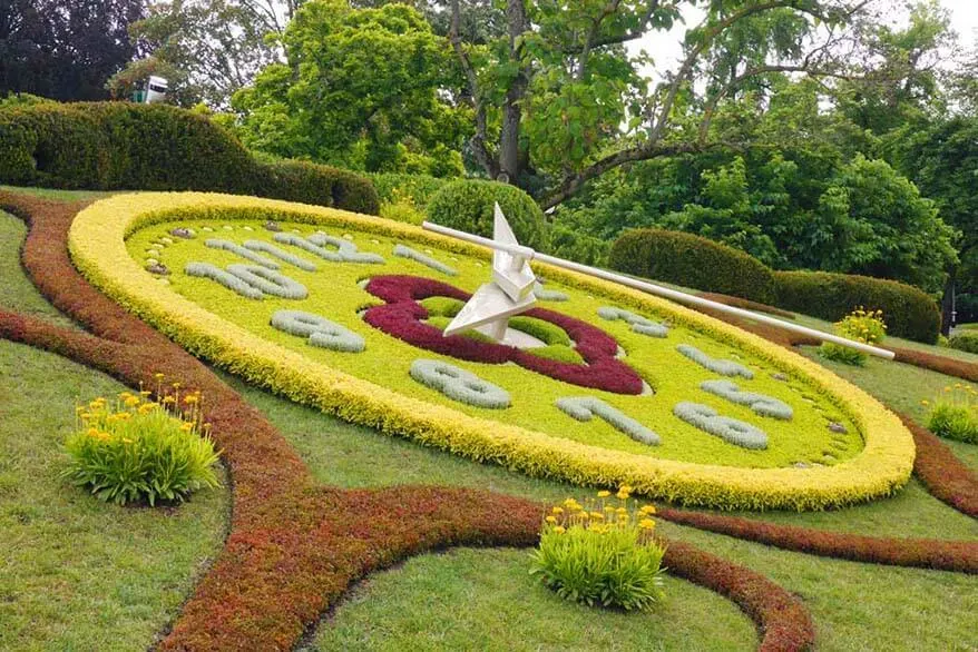 Flower Clock is must see in Geneva, Switzerland