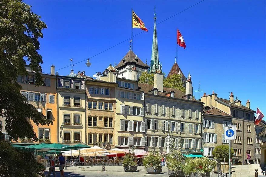 Places to see in Geneva - Bourg-de-Four Square