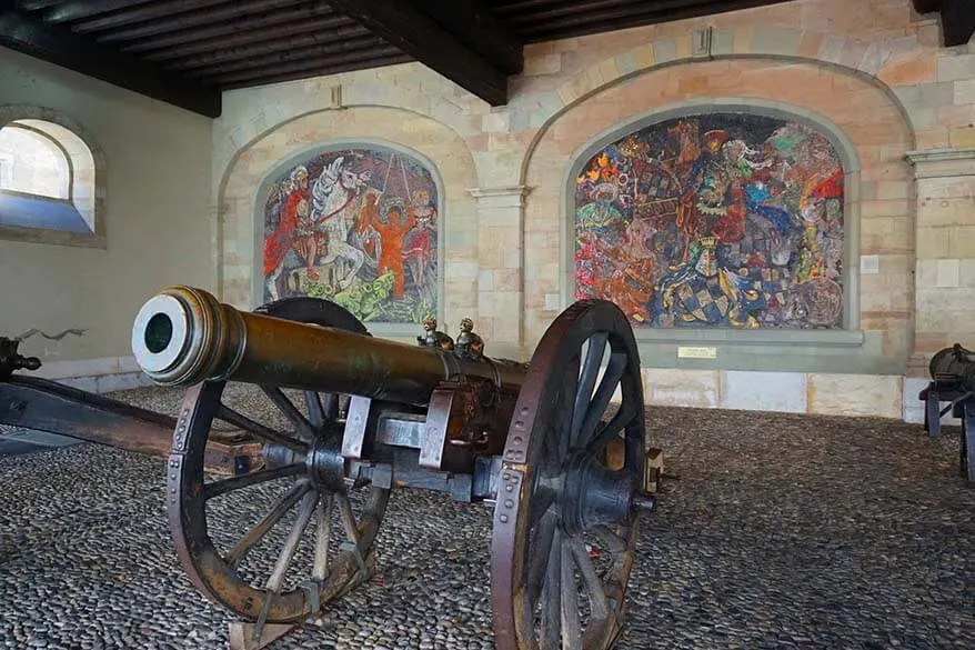 Unique places to see in Geneva - mosaics and cannons of l'Ancien Arsenal
