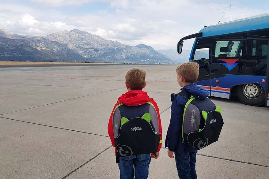 7 Best Travel Booster Seats For 2021 And Beyond - Car Seat Plane Age