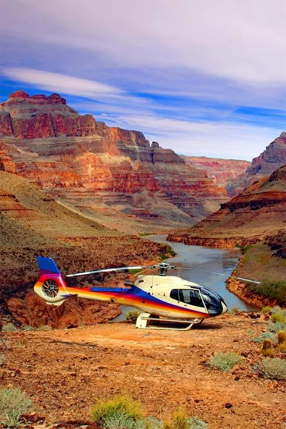 Helicopter ride is a great way to see the Grand Canyon National Park (1)