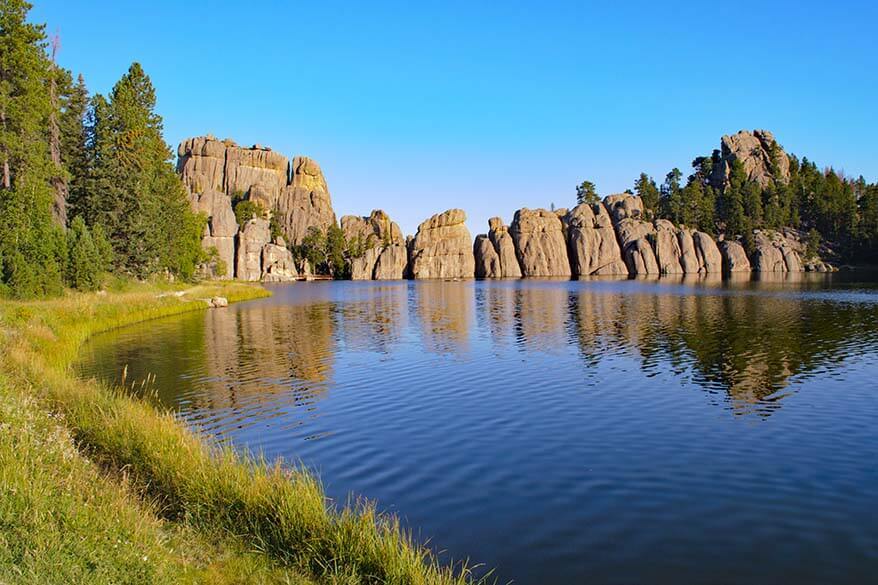 Les choses à faire dans le parc d'État de Custer - Sylvan Lake