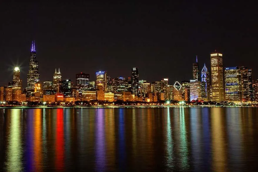 Chicago skyline at night