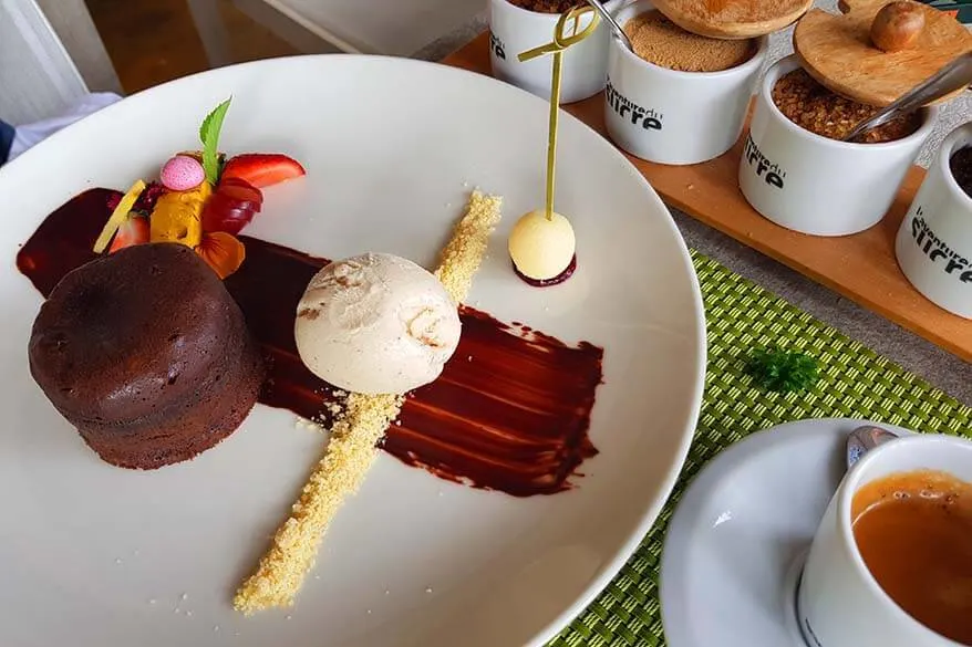 Chocolate fondant dessert at Le Fangourin restaurant in Mauritius