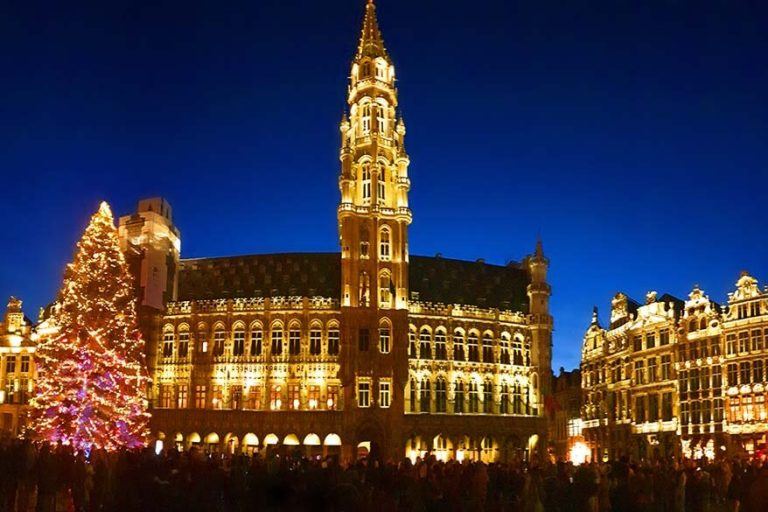 Brussels Christmas Market (+2023 Dates, Walking Map & Insider Tips)