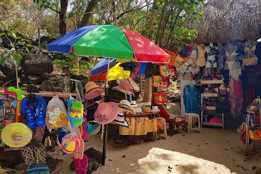 Market at Ile aux Cerfs in Mauritius