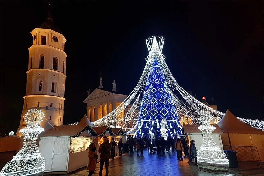 Vilnius Christmas tree and Xmas market at the Cathedral Square