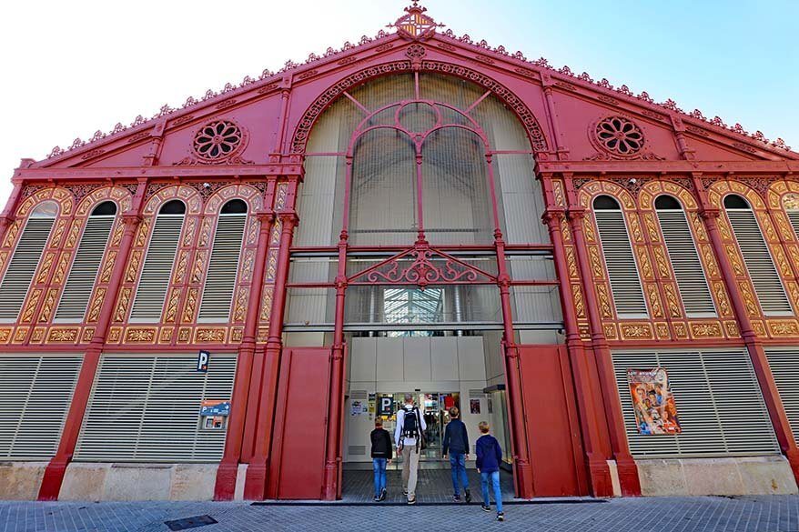 Mercat de Sant Antoni in Barcelona