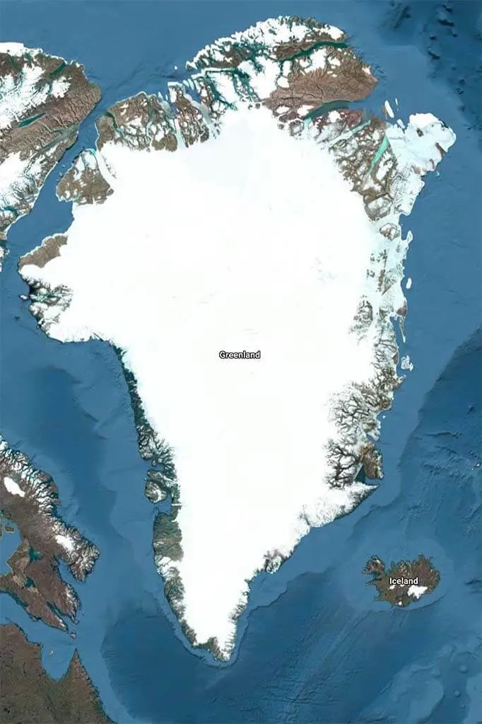 Greenland and Iceland on the map