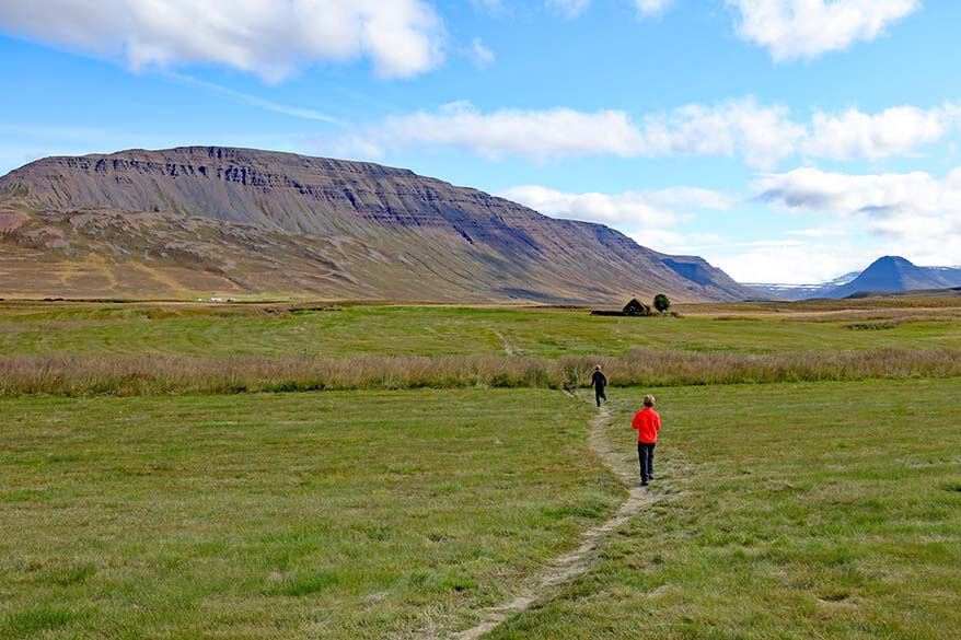 Walking path to Grafarkirkja