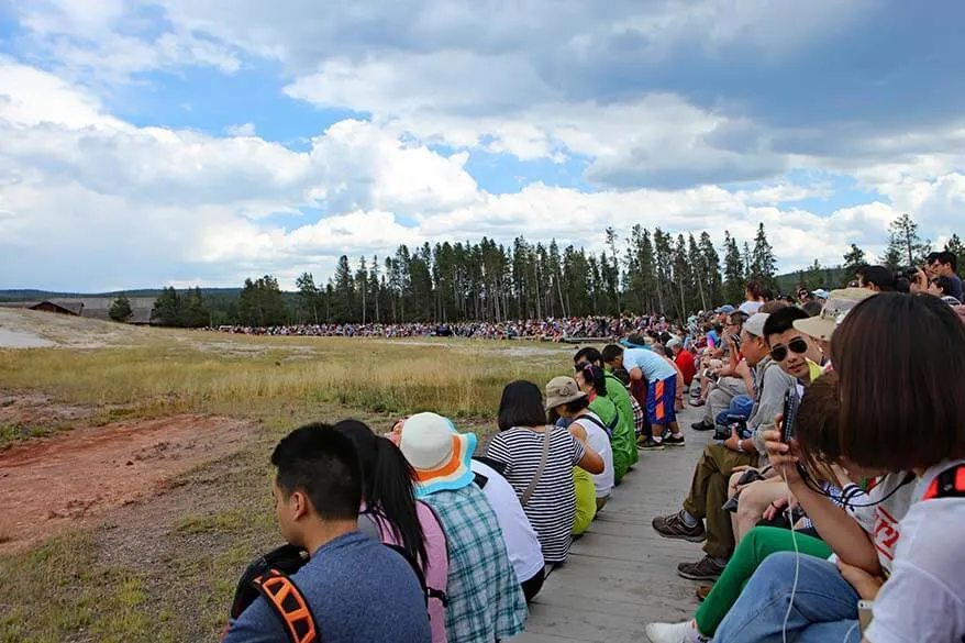 Crowds at the Old Faithful in summer