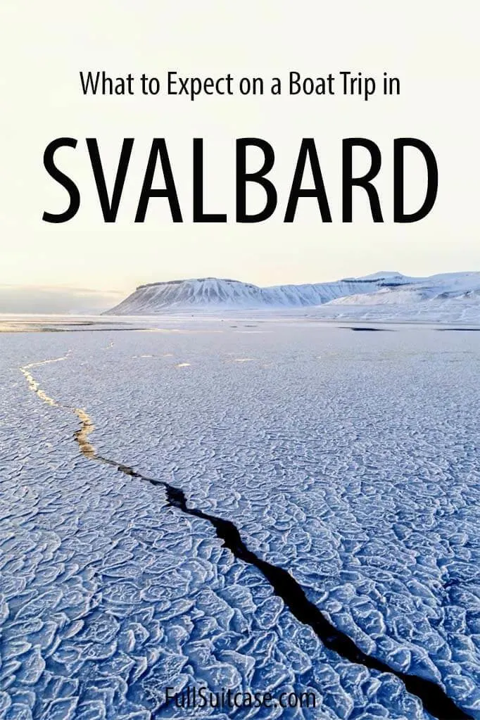 Svalbard boat trip in winter