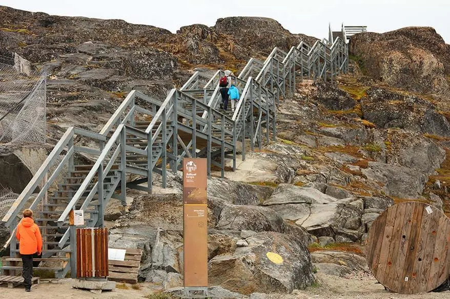 Trailhead of Yellow Route hiking trail at Kangia Ilulissat Icefjord