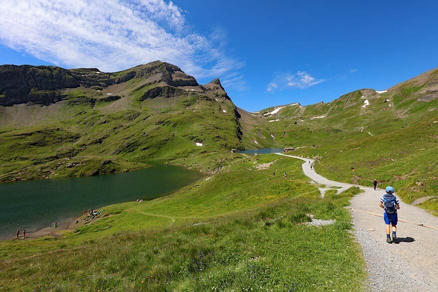 Hiking to Bachalpsee