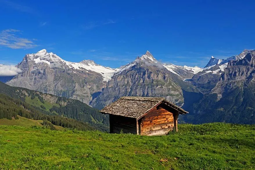 Paisaje de montaña cerca de Faulhorn en Suiza