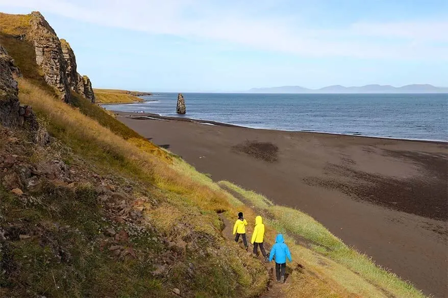 Hiking to Hvitserkur