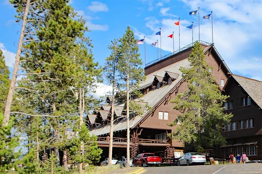 Old Faithful Inn