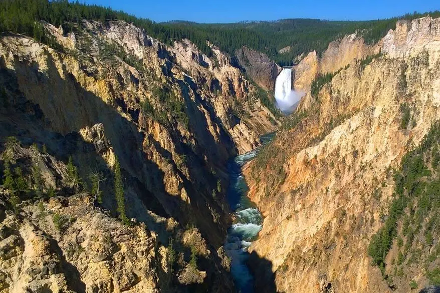 Yellowstone Canyon is part of all Yellowstone tours