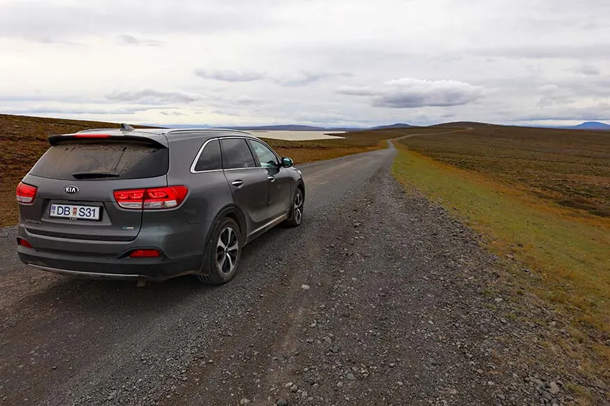4WD driving the F35 road in Iceland