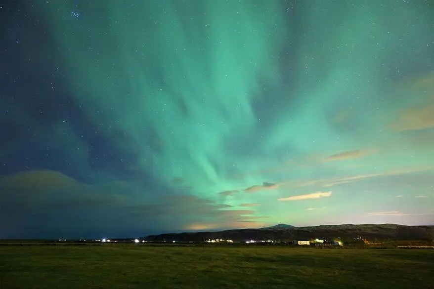Aurora de nivel 2 en Islandia