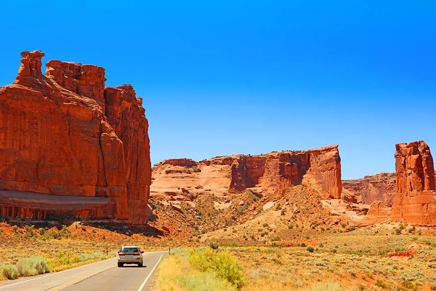 Arches Scenic Drive - must do in Arches National Park