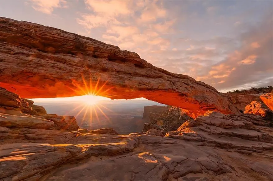 Mesa Arch Island in the Sky Canyonlands