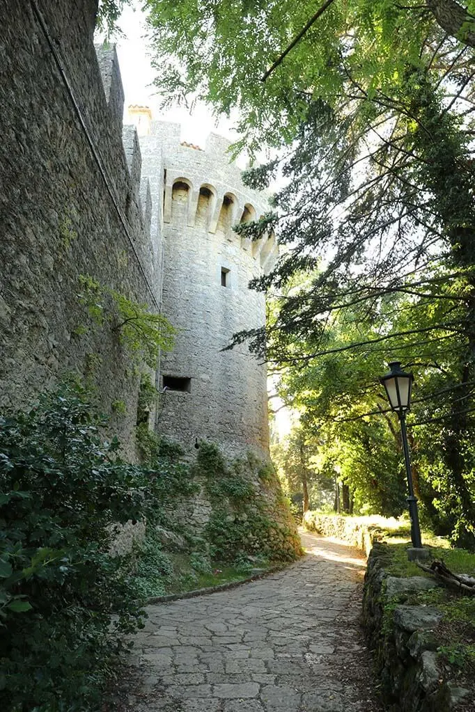 Path between Cesta Tower and Montale in San Marino