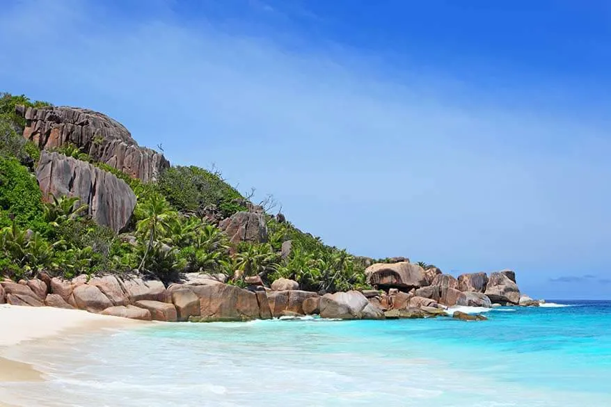 White sand beach on Grande Soeur Island in Seychelles