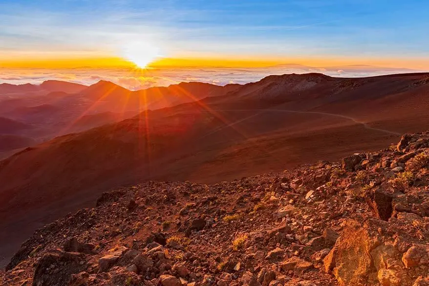 Best activities in Maui - sunrise at Mt Haleakala